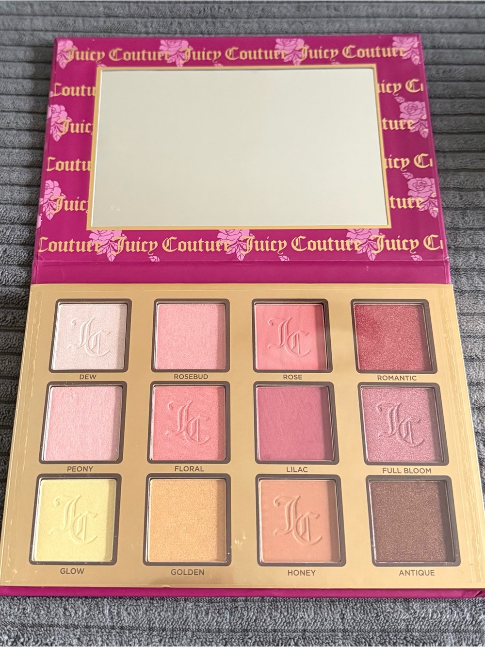 Juicy Couture Makeup Eyeshadow Palette
